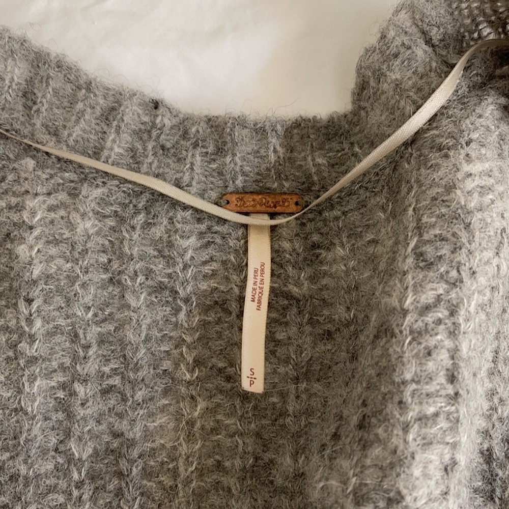 Alpaca Free People Sweater - Picture 2 of 4